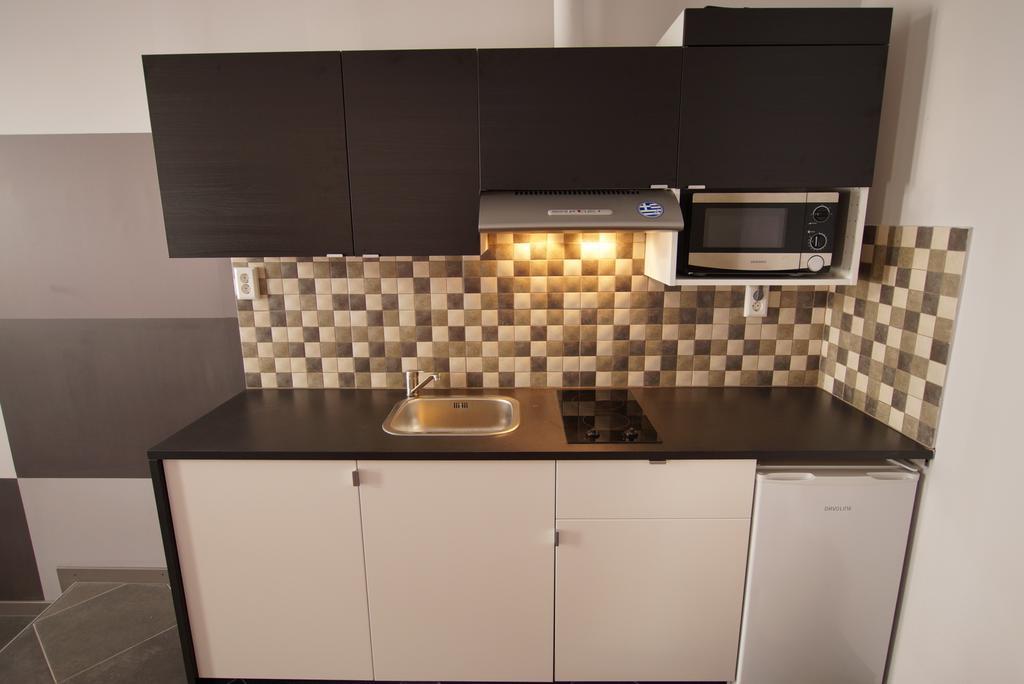 Trendy Living In Monastiraki Apartment Athens Ngoại thất bức ảnh