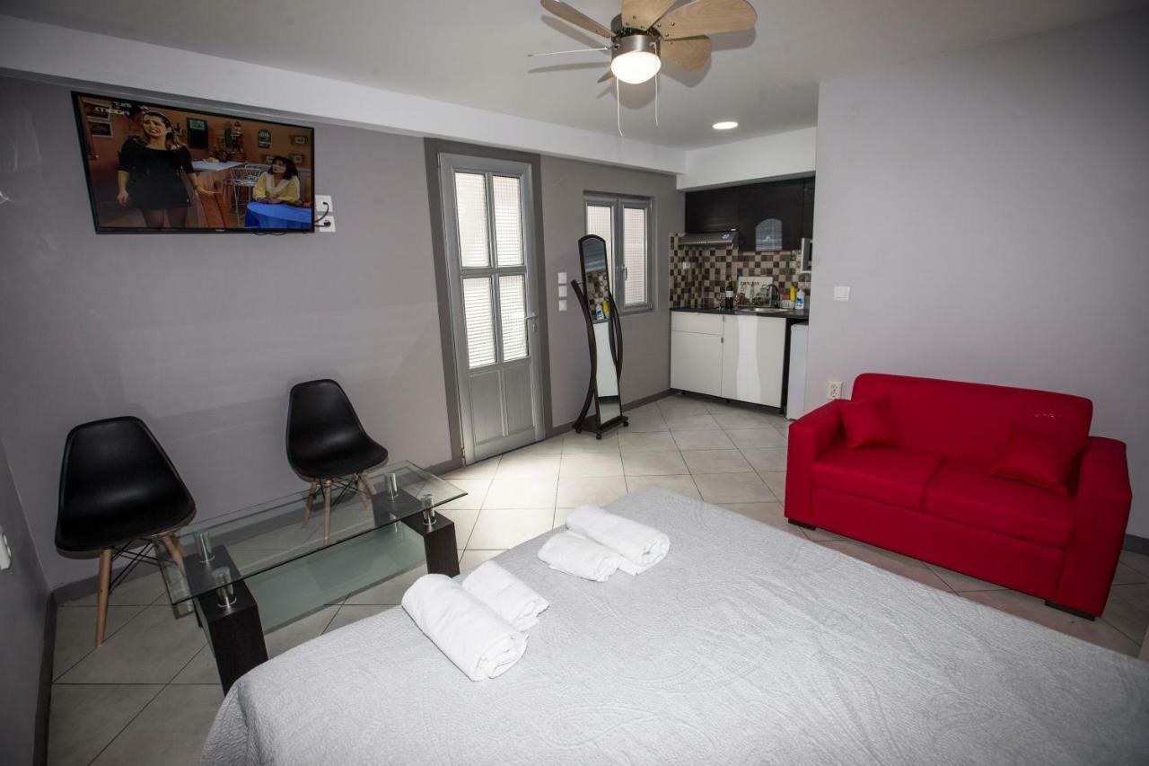 Trendy Living In Monastiraki Apartment Athens Ngoại thất bức ảnh